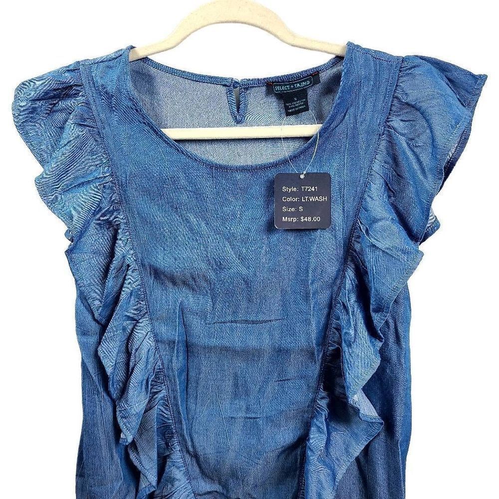Select + Trend Ruffles Cap Sleeve Light Wash Top Size Small - Picture 2 of 6